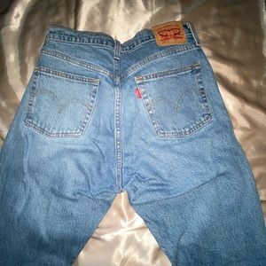501 Levi’s skinny jeans